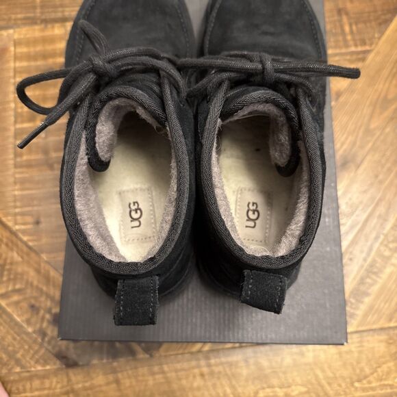 UGG Men’s Neumel Moc Boot Black Suede Size 9 Casual Chukka Comfort Shoes